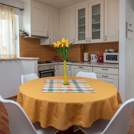 Apartment Dinka Τρογκίρ Εξωτερικό φωτογραφία