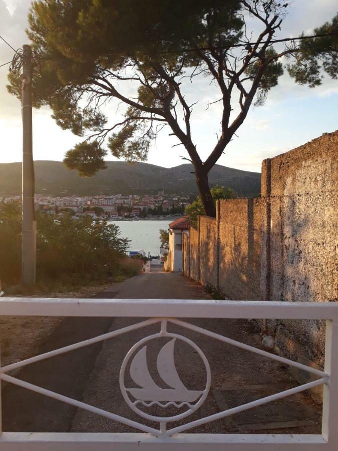 Apartment Dinka Τρογκίρ Εξωτερικό φωτογραφία