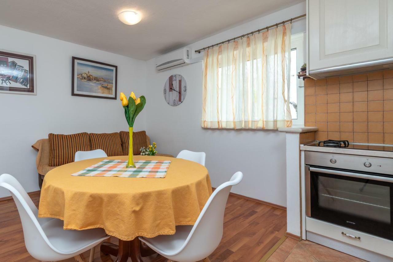 Apartment Dinka Τρογκίρ Εξωτερικό φωτογραφία