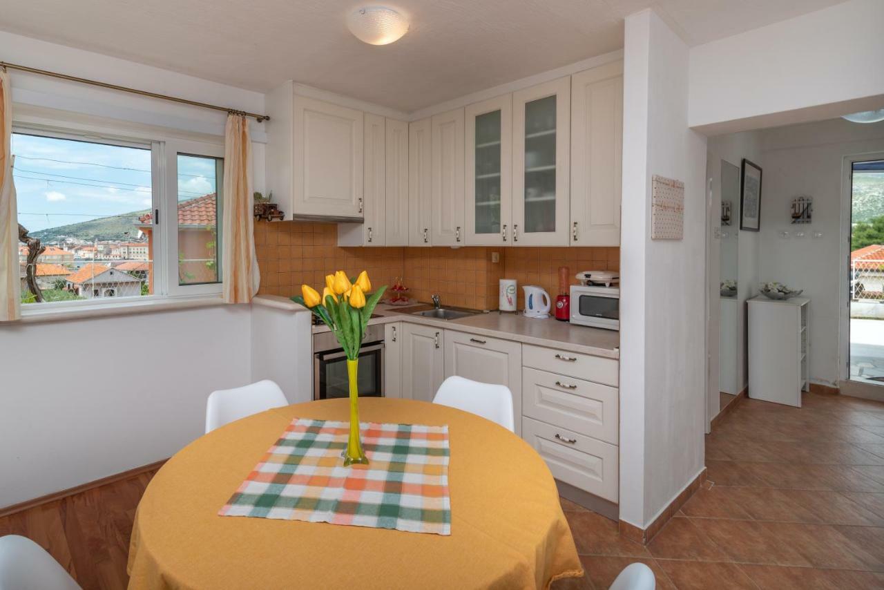 Apartment Dinka Τρογκίρ Εξωτερικό φωτογραφία